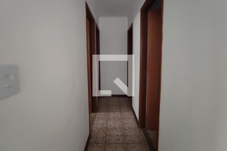 Corredor Quartos de apartamento para alugar com 3 quartos, 70m² em Chácaras Campos Elíseos, Campinas