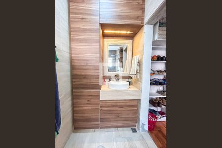 Casa à venda com 150m², 2 quartos e 1 vaga Casa à venda com 150m², 2 quartos e 1 vagaBanheiro da Suíte 2