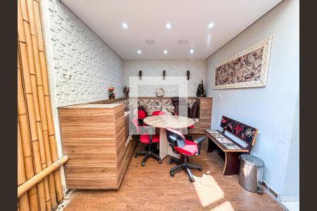 Casa à venda com 150m², 2 quartos e 1 vaga Casa à venda com 150m², 2 quartos e 1 vagaEspaço Gourmet