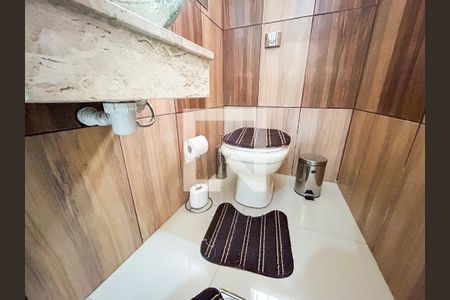 Casa à venda com 150m², 2 quartos e 1 vaga Casa à venda com 150m², 2 quartos e 1 vagaLavabo