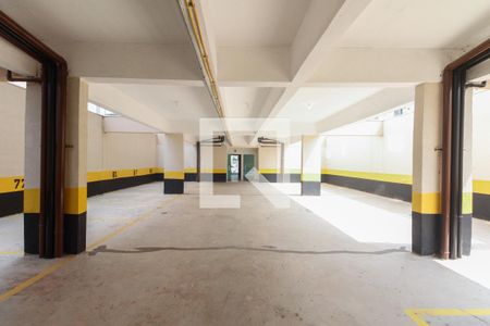 Apartamento à venda com 51m², 2 quartos e 1 vaga Apartamento à venda com 51m², 2 quartos e 1 vagaCondomínio - Garagem