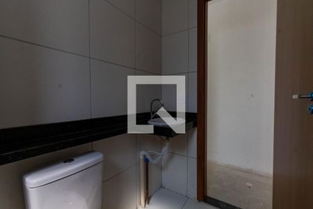 Apartamento à venda com 51m², 2 quartos e 1 vaga Apartamento à venda com 51m², 2 quartos e 1 vagaBanheiro