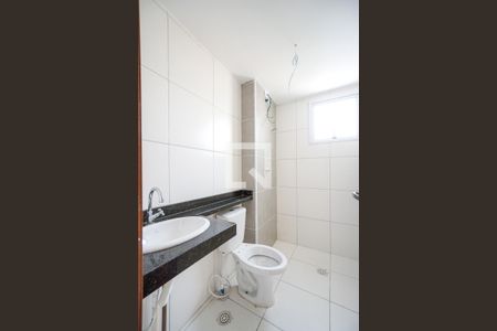 Apartamento à venda com 51m², 2 quartos e 1 vaga Apartamento à venda com 51m², 2 quartos e 1 vagaBanheiro