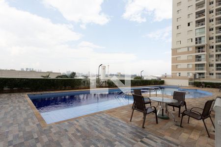 Apartamento à venda com 61m², 3 quartos e 1 vaga Apartamento à venda com 61m², 3 quartos e 1 vagaÁrea comum - Piscina