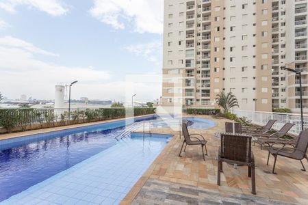 Apartamento à venda com 61m², 3 quartos e 1 vaga Apartamento à venda com 61m², 3 quartos e 1 vagaÁrea comum - Piscina