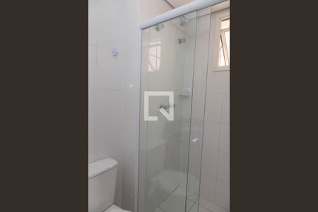 Apartamento à venda com 61m², 3 quartos e 1 vaga Apartamento à venda com 61m², 3 quartos e 1 vagaBanheiro da suíte