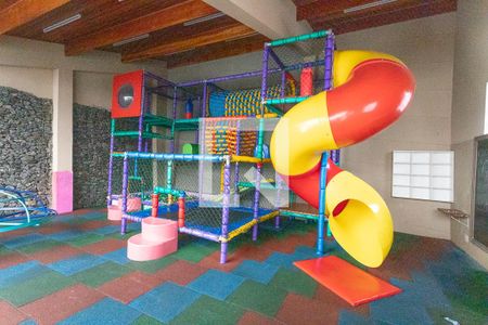 Apartamento à venda com 61m², 3 quartos e 1 vaga Apartamento à venda com 61m², 3 quartos e 1 vagaBrinquedão