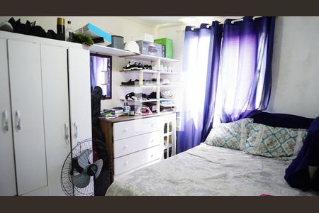 Apartamento à venda com 57m², 2 quartos e 1 vagaQuarto 2