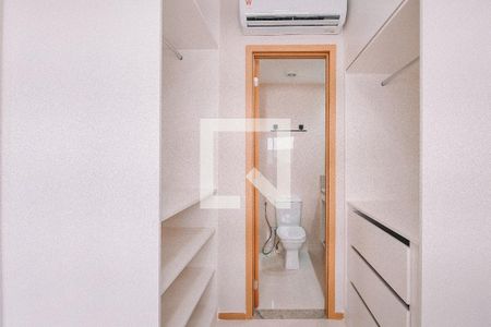 Apartamento para alugar com 25m², 1 quarto e 1 vaga Apartamento para alugar com 25m², 1 quarto e 1 vagaCloset