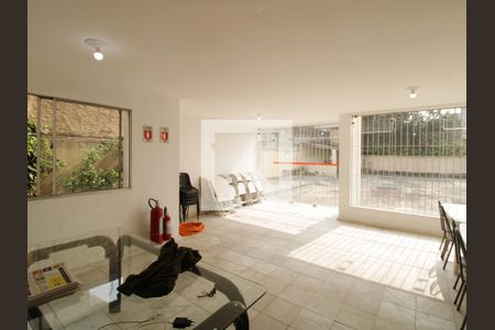 Apartamento para alugar com 52m², 2 quartos e 1 vagaÁrea comum - Salão de festas