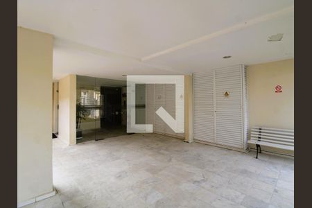 Apartamento para alugar com 52m², 2 quartos e 1 vagaHall social