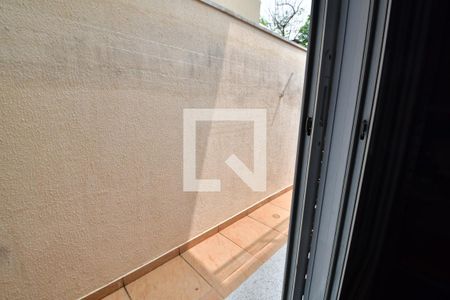 Casa de condomínio à venda com 253m², 4 quartos e 4 vagasQuarto de Serviço - Vista