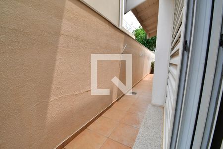 Sala / Escritório - Vista de casa de condomínio à venda com 4 quartos, 253m² em Vila Hollândia, Campinas