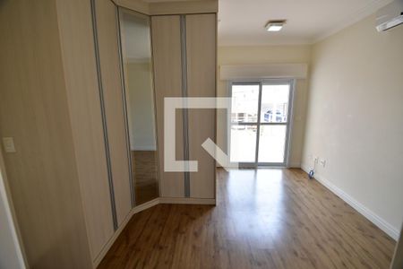 Casa de condomínio à venda com 253m², 4 quartos e 4 vagasQuarto 2 - Suíte