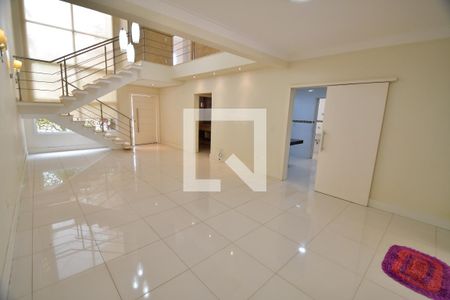 Sala de casa de condomínio à venda com 4 quartos, 253m² em Vila Hollândia, Campinas