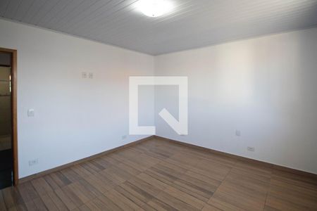 Quarto 1 de casa para alugar com 2 quartos, 140m² em Vila Constança, São Paulo
