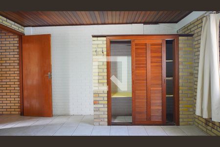 Quarto 1 de casa de condomínio para alugar com 2 quartos, 80m² em Barra da Lagoa, Florianópolis