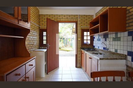 Casa de condomínio para alugar com 80m², 2 quartos e 1 vagaCozinha