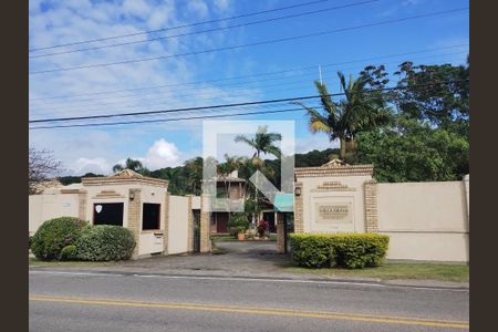 Casa de condomínio para alugar com 80m², 2 quartos e 1 vaga Casa de condomínio para alugar com 80m², 2 quartos e 1 vagaEntrada do condomínio