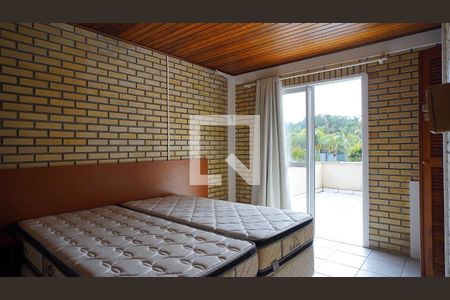 Quarto 2 de casa de condomínio para alugar com 2 quartos, 80m² em Barra da Lagoa, Florianópolis