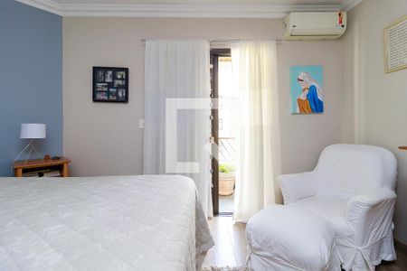 Apartamento à venda com 218m², 4 quartos e 3 vagas Apartamento à venda com 218m², 4 quartos e 3 vagasSuíte 1