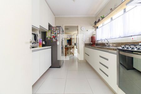 Apartamento à venda com 218m², 4 quartos e 3 vagas Apartamento à venda com 218m², 4 quartos e 3 vagasCozinha