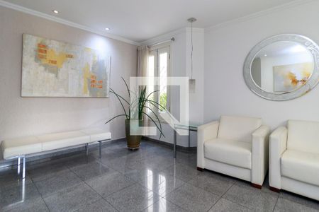 Apartamento à venda com 218m², 4 quartos e 3 vagas Apartamento à venda com 218m², 4 quartos e 3 vagasHall Social