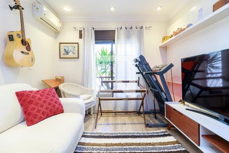 Apartamento à venda com 218m², 4 quartos e 3 vagas Apartamento à venda com 218m², 4 quartos e 3 vagasQuarto 4