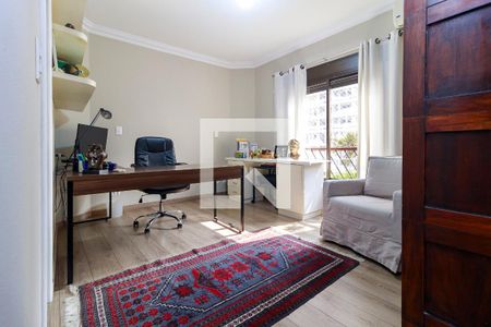 Apartamento à venda com 218m², 4 quartos e 3 vagas Apartamento à venda com 218m², 4 quartos e 3 vagasSuíte 2