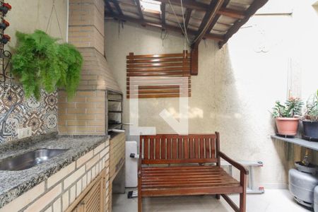 Casa à venda com 218m², 3 quartos e 2 vagasQuintal e Churrasqueira 