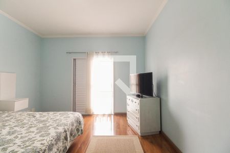 Casa à venda com 218m², 3 quartos e 2 vagasSuíte 