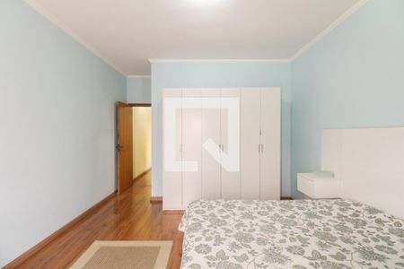 Casa à venda com 218m², 3 quartos e 2 vagasSuíte 