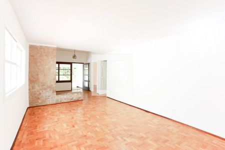 Sala de casa para alugar com 6 quartos, 180m² em Butantã, São Paulo