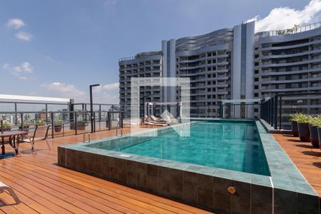 Apartamento à venda com 28m², 1 quarto e sem vaga Apartamento à venda com 28m², 1 quarto e sem vagaPiscina