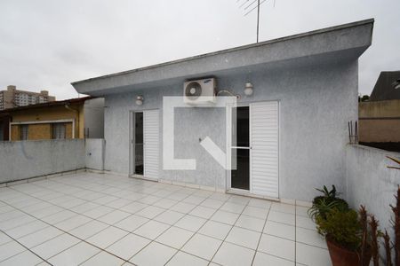 Casa à venda com 130m², 3 quartos e 2 vagasTerraço
