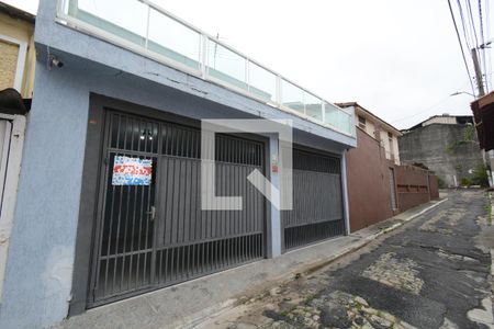 Casa à venda com 130m², 3 quartos e 2 vagasFachada