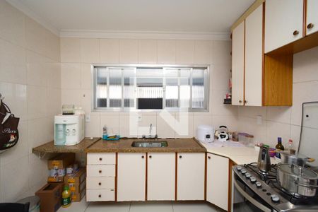 Casa à venda com 130m², 3 quartos e 2 vagasCozinha