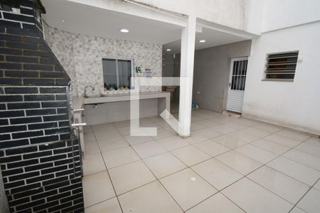 Casa à venda com 130m², 3 quartos e 2 vagasQuintal