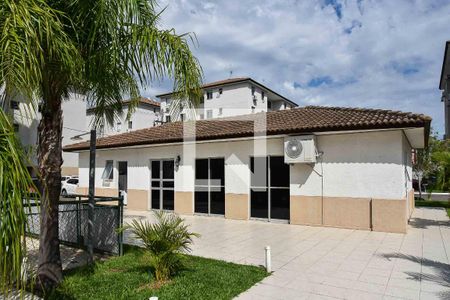 Apartamento à venda com 48m², 2 quartos e 1 vaga Apartamento à venda com 48m², 2 quartos e 1 vagaÁrea comum - Salão de festas