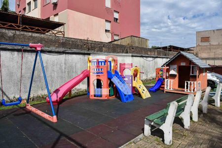 Apartamento à venda com 48m², 2 quartos e 1 vaga Apartamento à venda com 48m², 2 quartos e 1 vagaÁrea comum - Playground