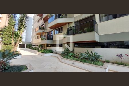 Apartamento à venda com 147m², 4 quartos e 2 vagas Apartamento à venda com 147m², 4 quartos e 2 vagasÁrea comum