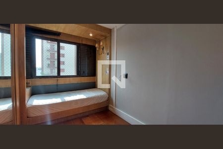 Apartamento à venda com 147m², 4 quartos e 2 vagas Apartamento à venda com 147m², 4 quartos e 2 vagasQuarto 3