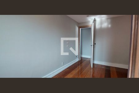 Apartamento à venda com 147m², 4 quartos e 2 vagas Apartamento à venda com 147m², 4 quartos e 2 vagasQuarto 4