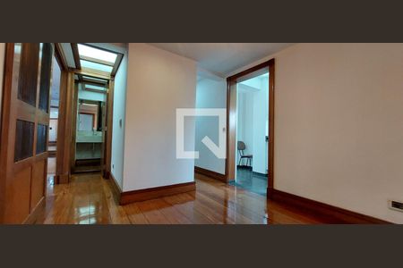Apartamento à venda com 147m², 4 quartos e 2 vagas Apartamento à venda com 147m², 4 quartos e 2 vagasCopa