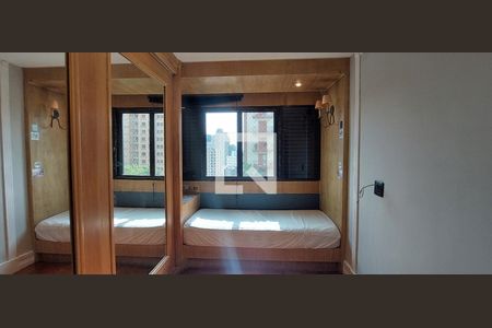 Apartamento à venda com 147m², 4 quartos e 2 vagas Apartamento à venda com 147m², 4 quartos e 2 vagasQuarto 3