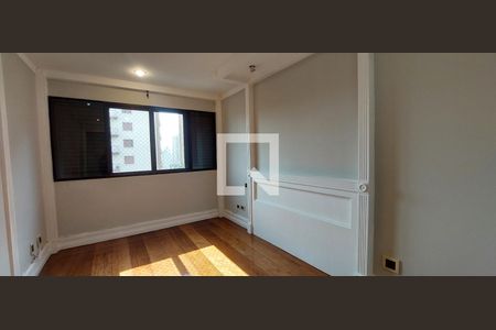 Apartamento à venda com 147m², 4 quartos e 2 vagas Apartamento à venda com 147m², 4 quartos e 2 vagasQuarto 2 suíte