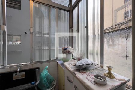 Apartamento à venda com 73m², 2 quartos e sem vagaCozinha e área de serviço