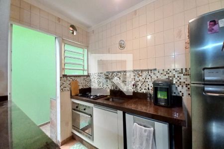 Casa à venda com 250m², 3 quartos e 3 vagasCozinha 