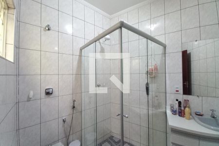 Casa à venda com 250m², 3 quartos e 3 vagasBanheiro da Suíte