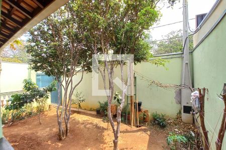 Casa à venda com 250m², 3 quartos e 3 vagasVista da Varanda 